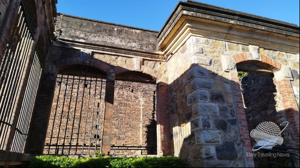El Castillo San Carlos marca una historia colmada de misterios e inspiración